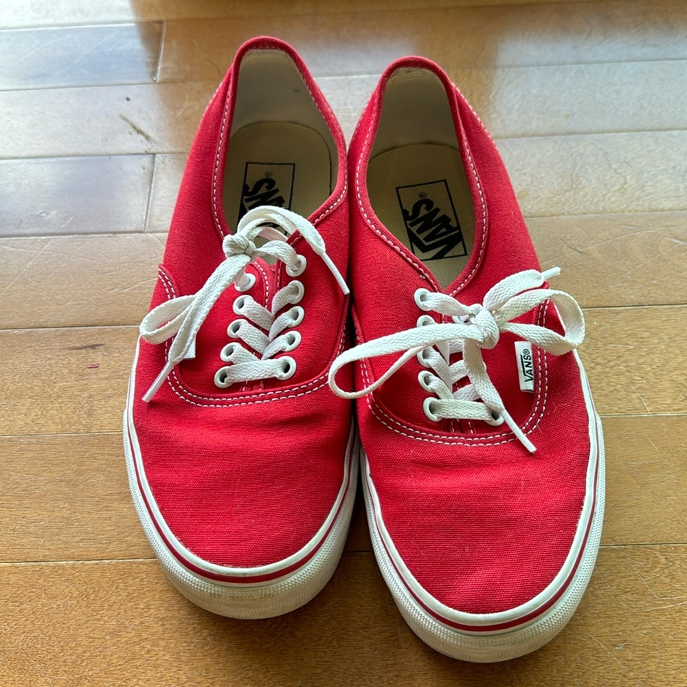 Women’s size 8 red Vans